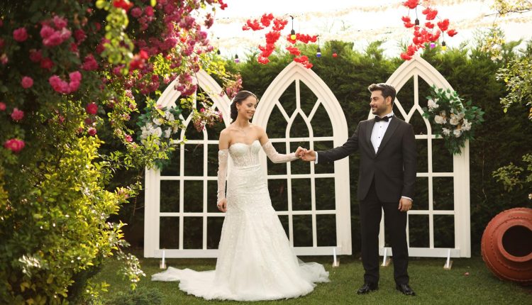 ținută de cununie civilă